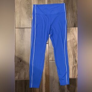 NWOT “All in Motion” soft high-rise Cobalt 💙Blue Women’s 7/8 Leggings size L.